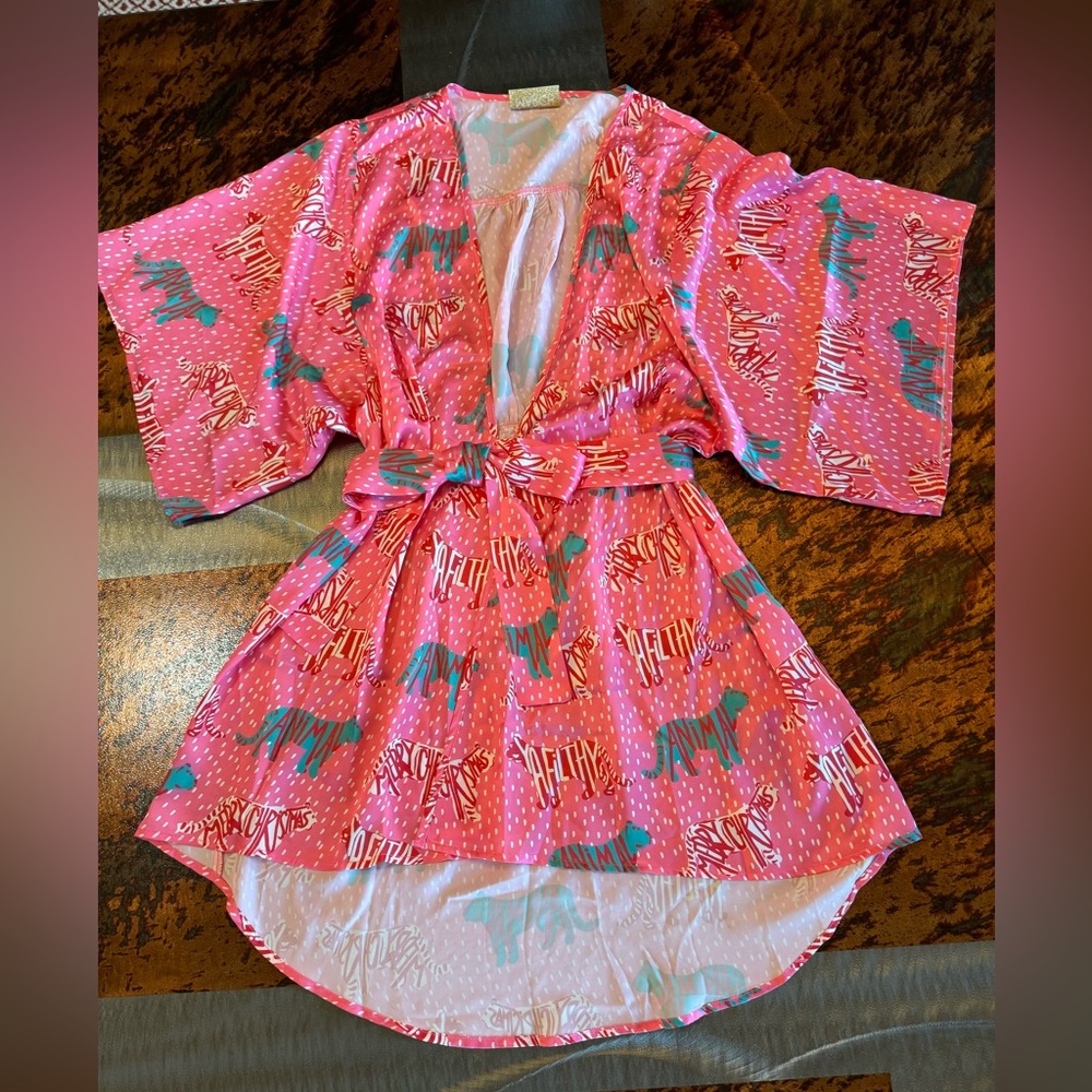Judith March Pink Holiday Kimono Robe, Medium, Brand New Never Worn